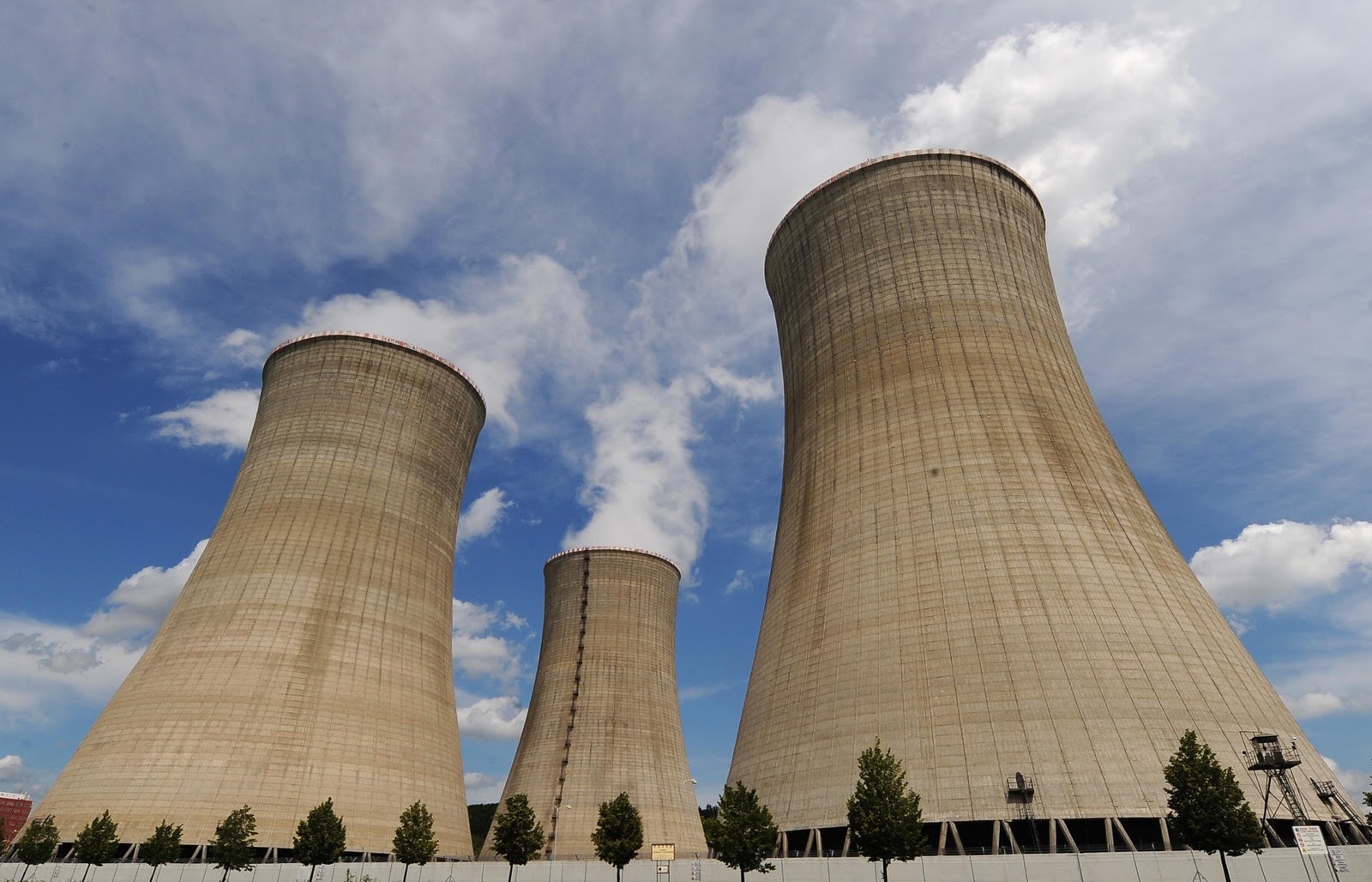 Torres de central nuclear