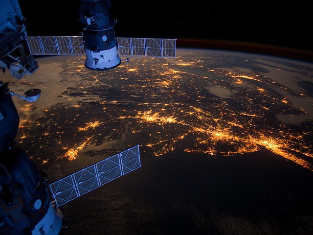 ¿Que es un satelite artificial?