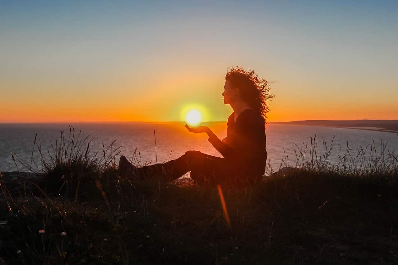 Cómo orientarse por el sol