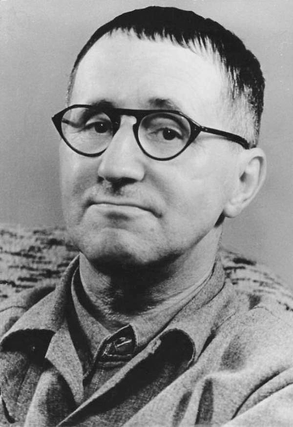 BERTOLD BRECHT: Citas y frases célebres