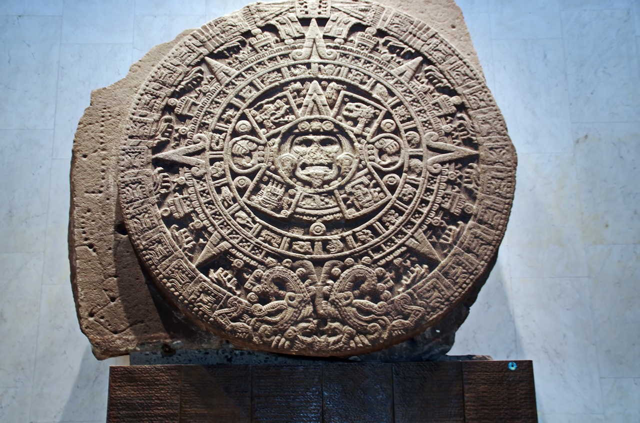 El SOL en las religiones de la antigüedad y en la mitología
